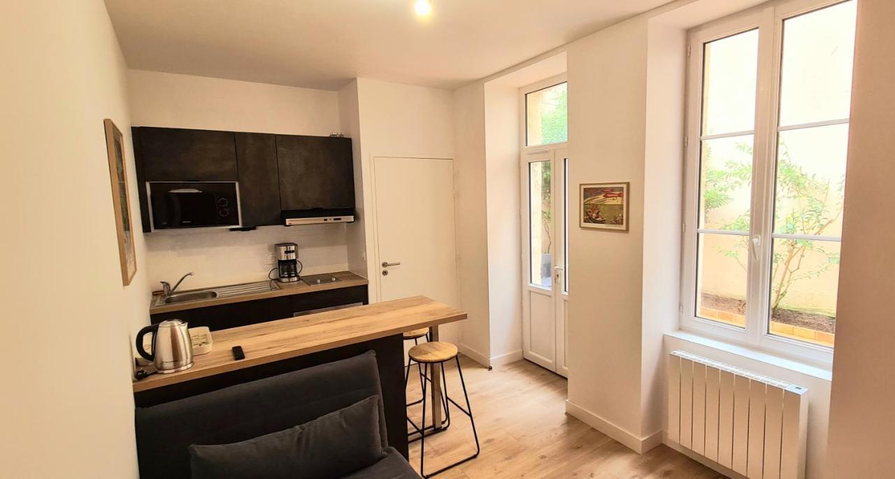 Ferienwohnung Coeur De La Rochelle Avec Terrasse Exterior foto